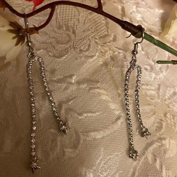💦Swarovski Magic chain Earrings  - Picture 4 of 5